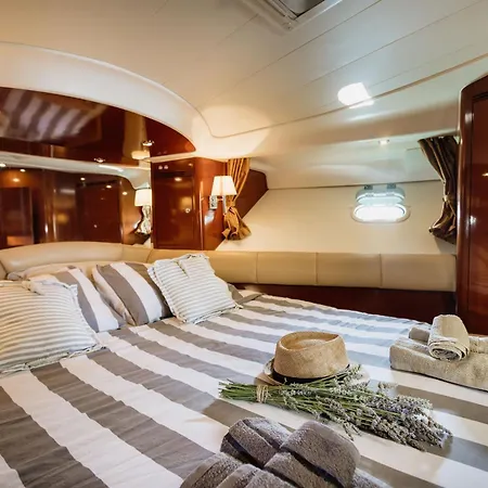 Anima Maris Yacht ウマグ