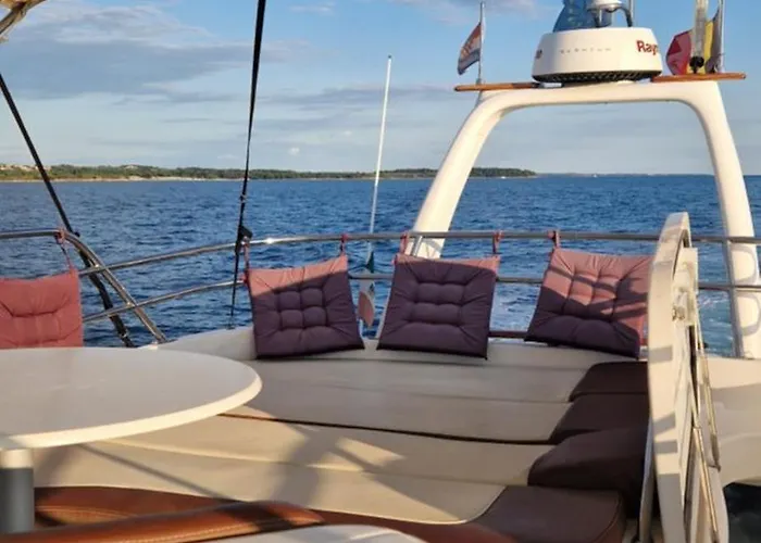 Botel Anima Maris Yacht