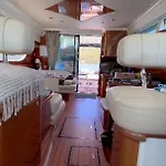Anima Maris Yacht Ουμάγκ