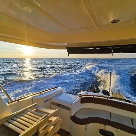 Botel Anima Maris Yacht *