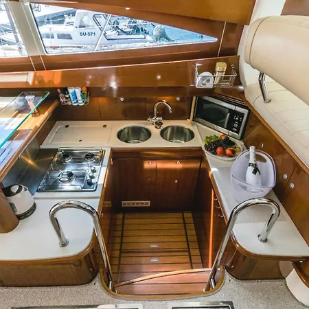 Anima Maris Yacht Bateau-hôtel