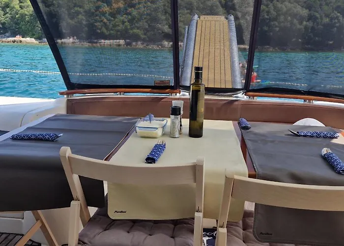 Bateau-hôtel Anima Maris Yacht *